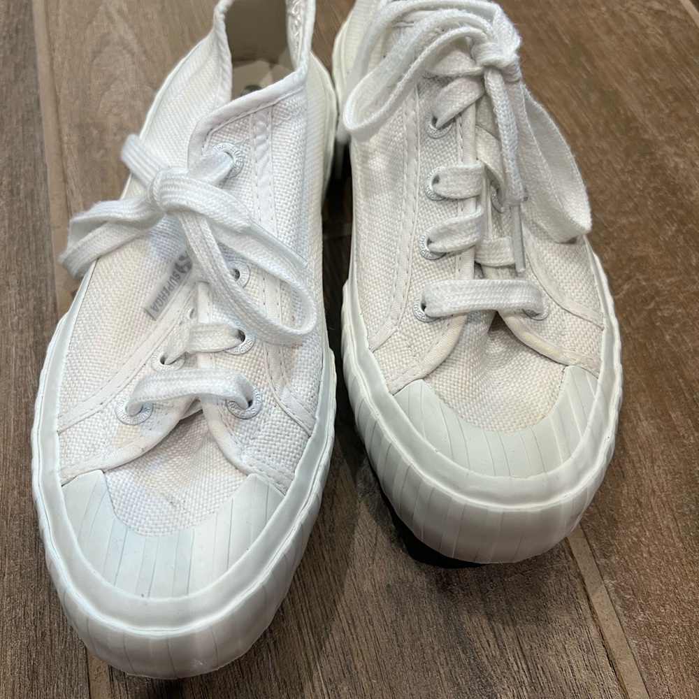 SUPERGA SHOES SIZE 6 WHITE SHOES - Picture 3 of 5